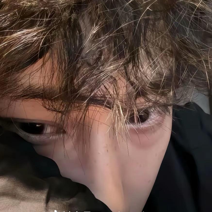 Z.zzz
