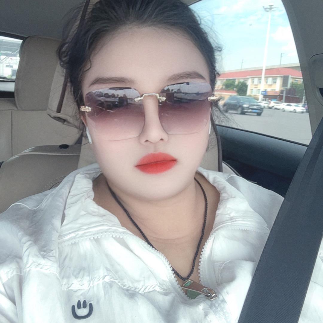 丢了幸福的妞