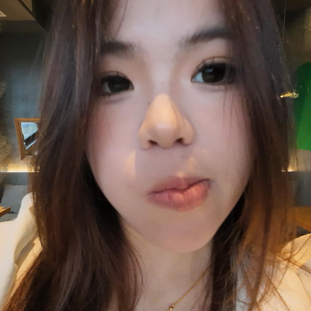 女网友.