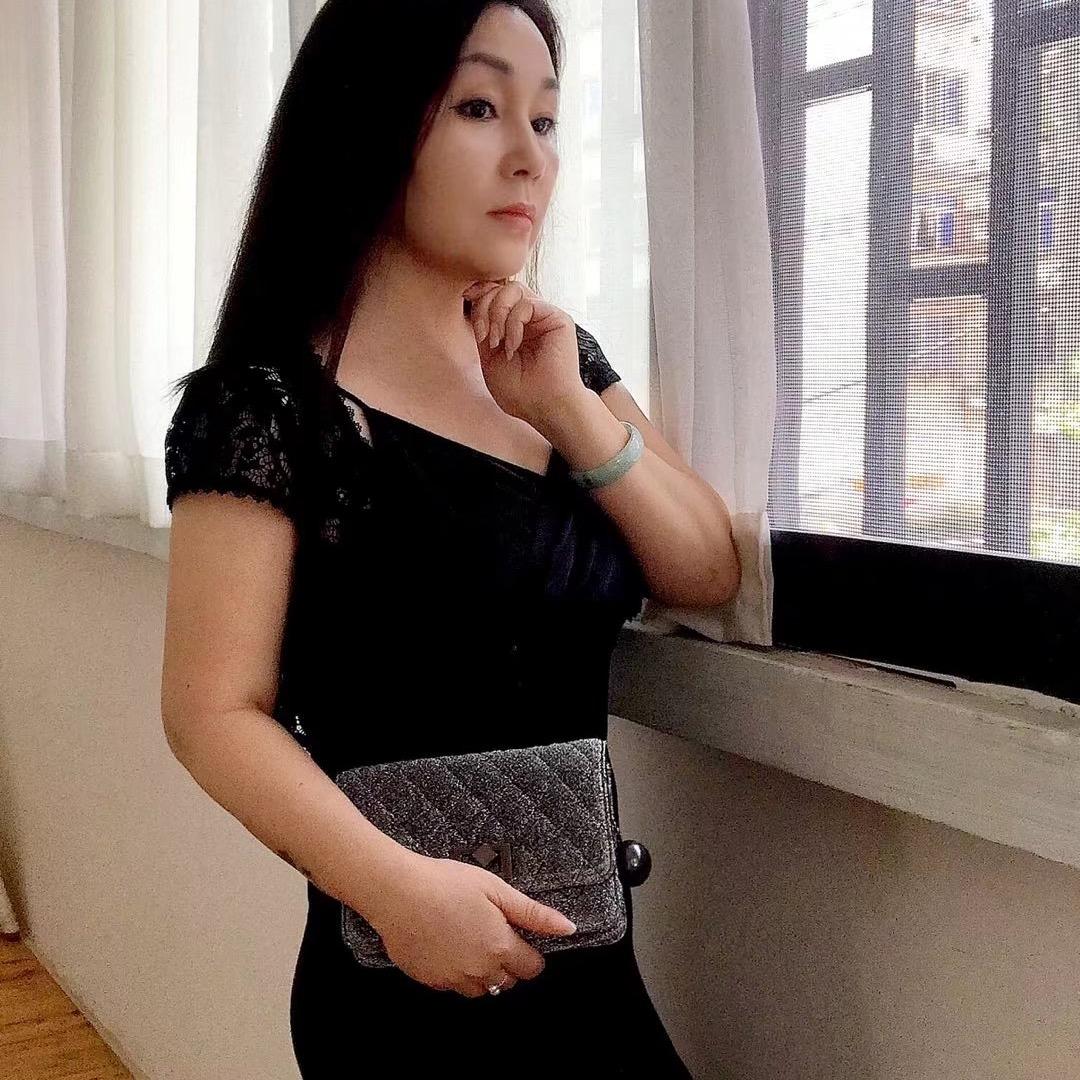 莉娜生活