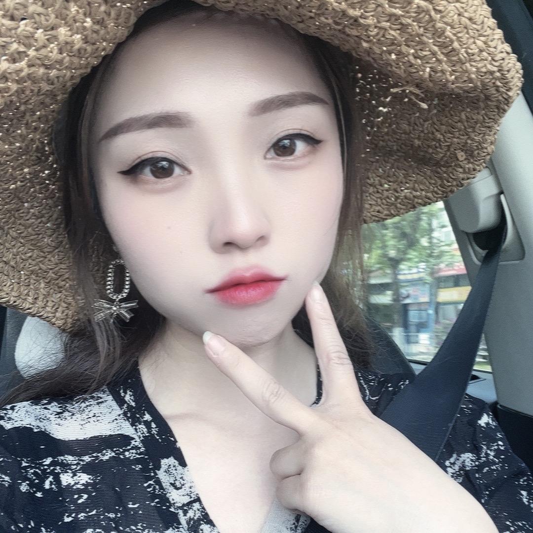 思霞