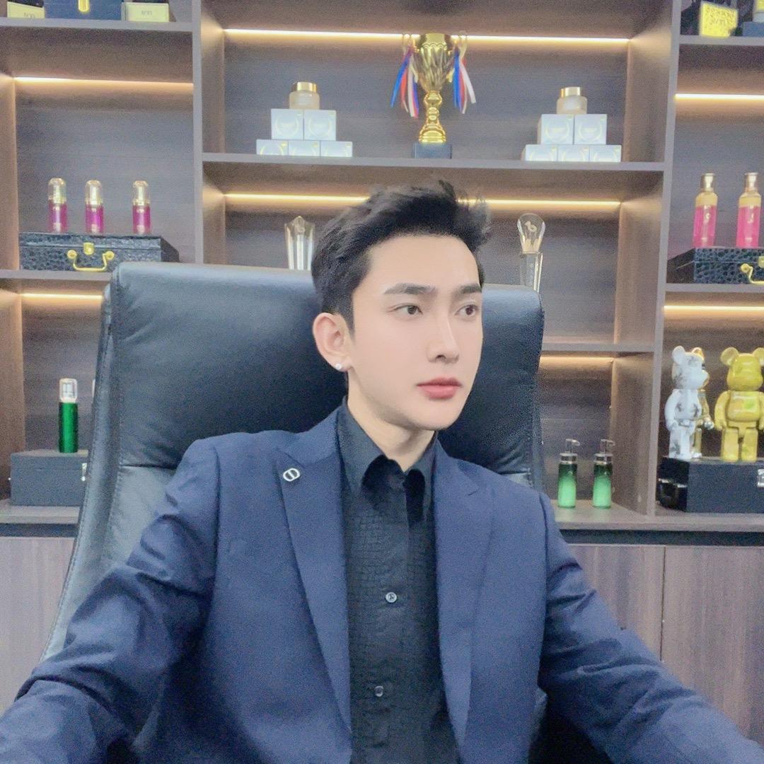 杨总出口贸易