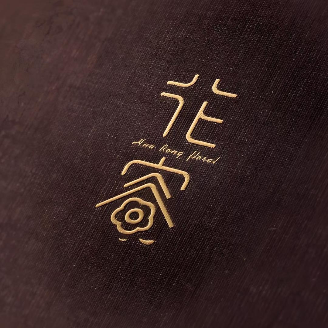 花想容设计师精品女装