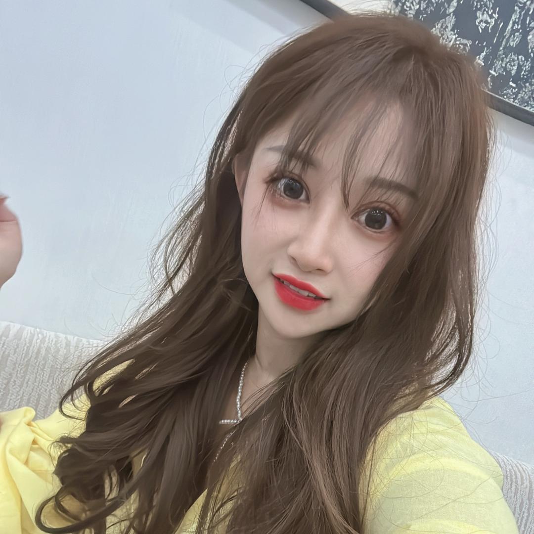 雅迪月月❤️
