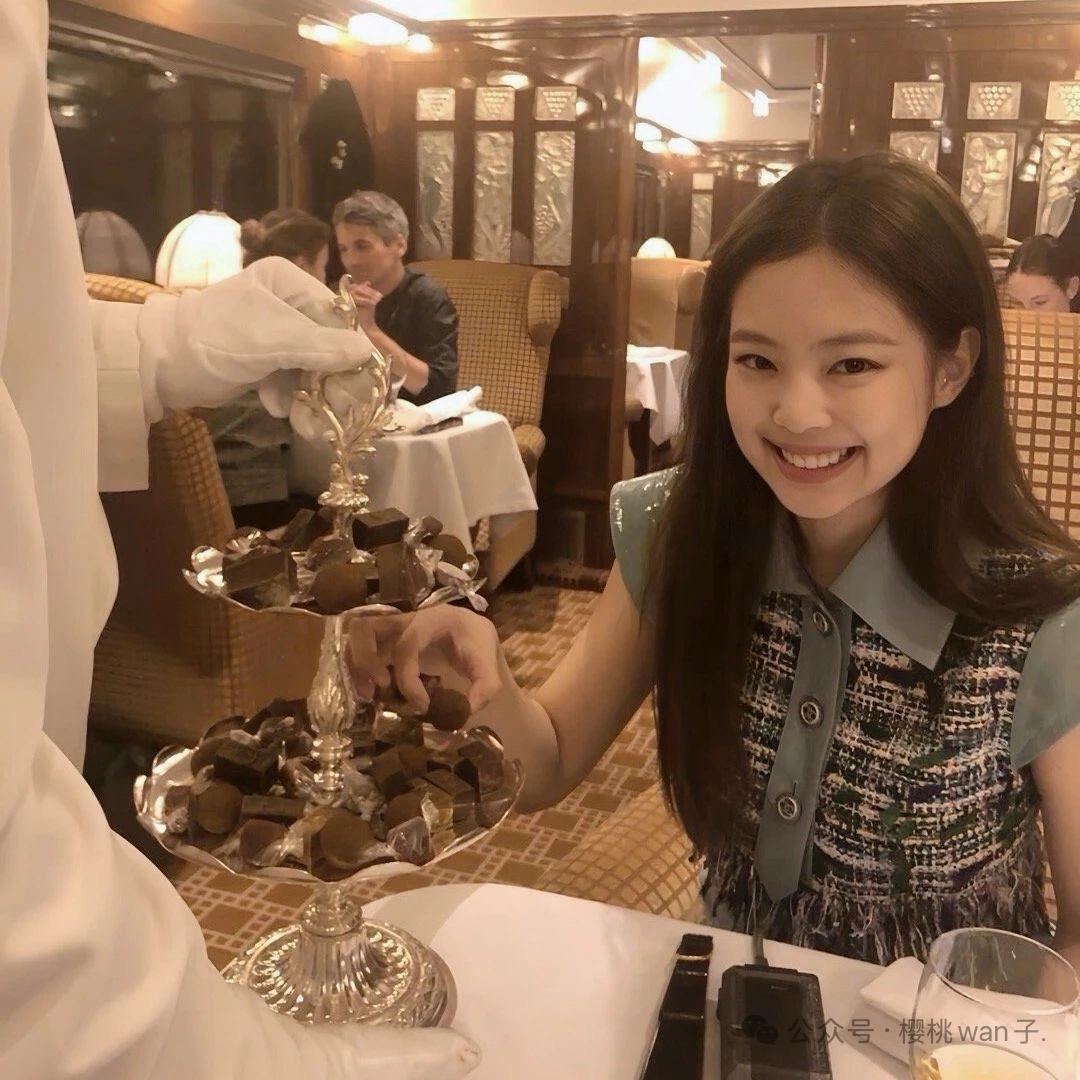 美味黄蟹堡-