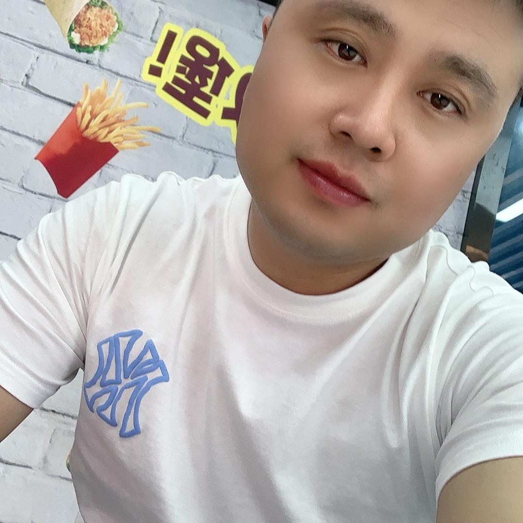 李明