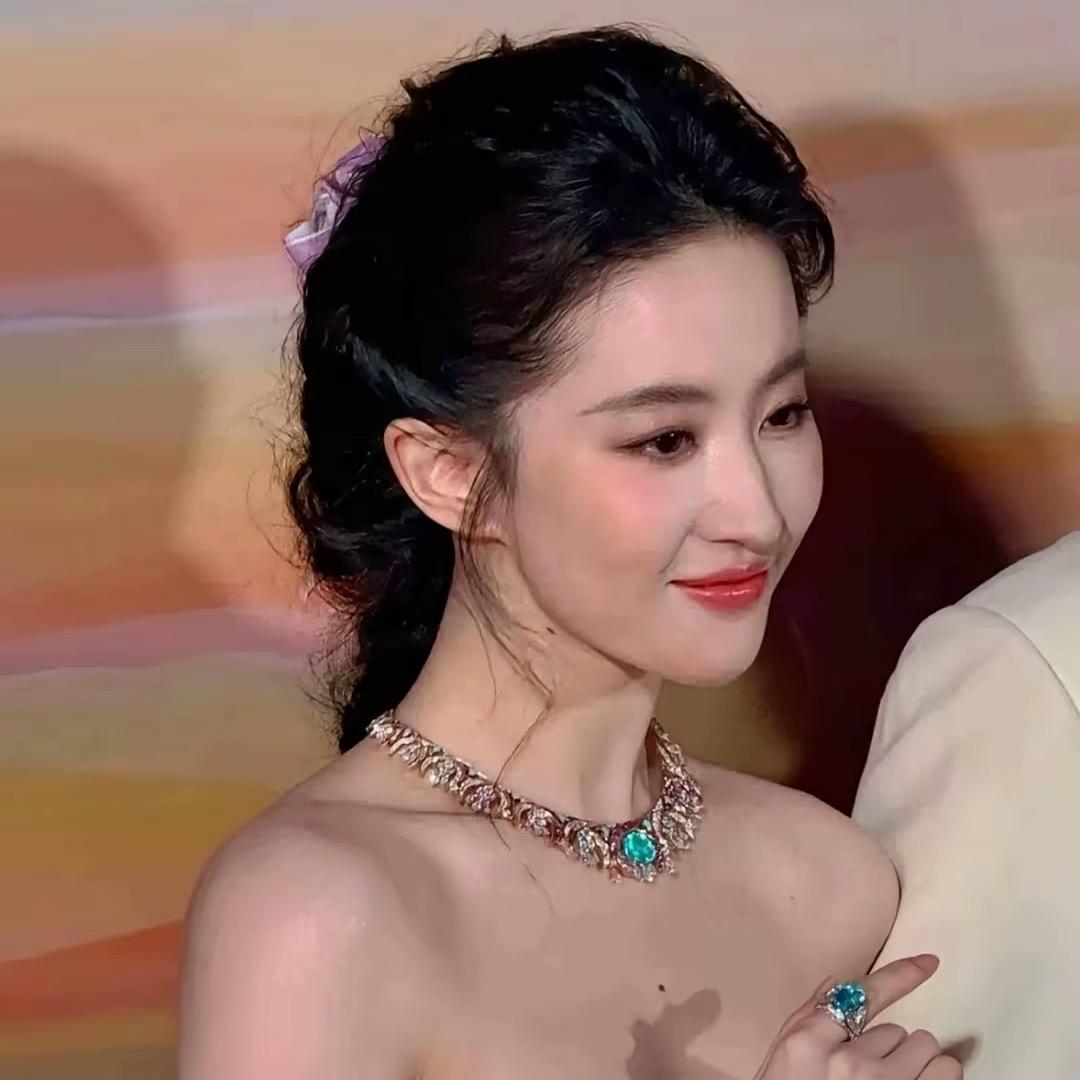 ✨雪雪方🍀💫