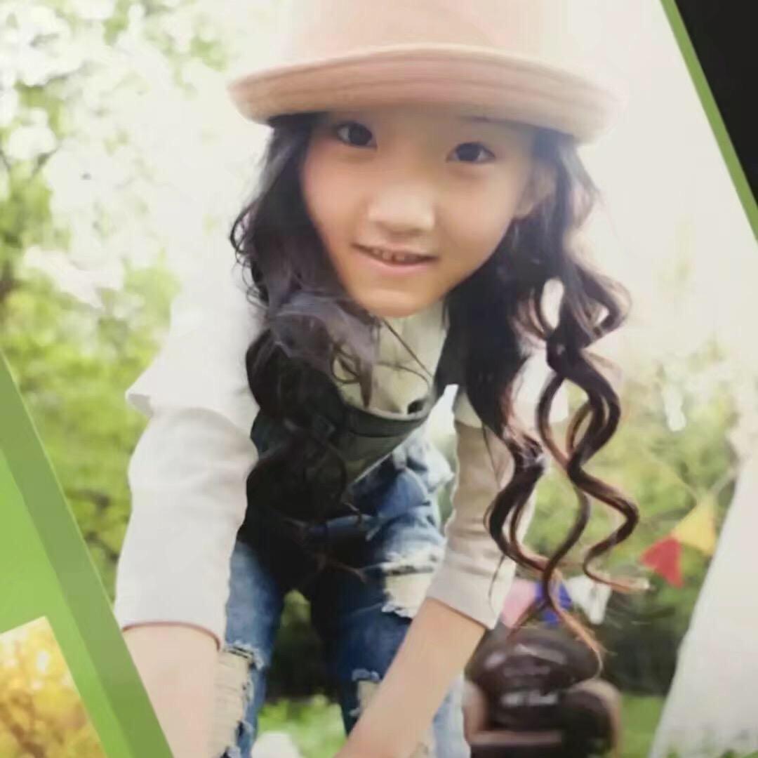 李