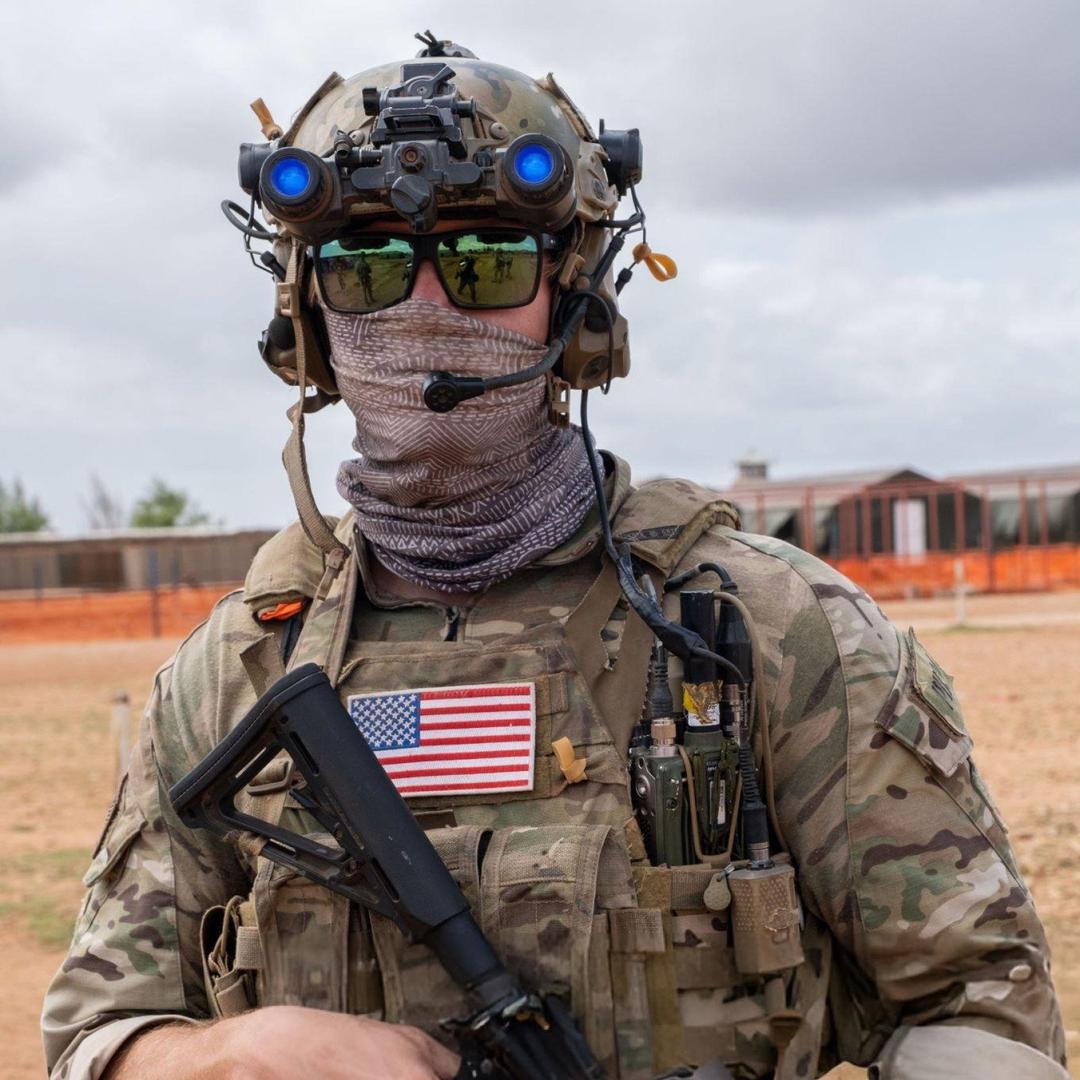 𝑨𝑹𝑴𝒀-𝑽𝑰𝑵𝑬俄拉夫