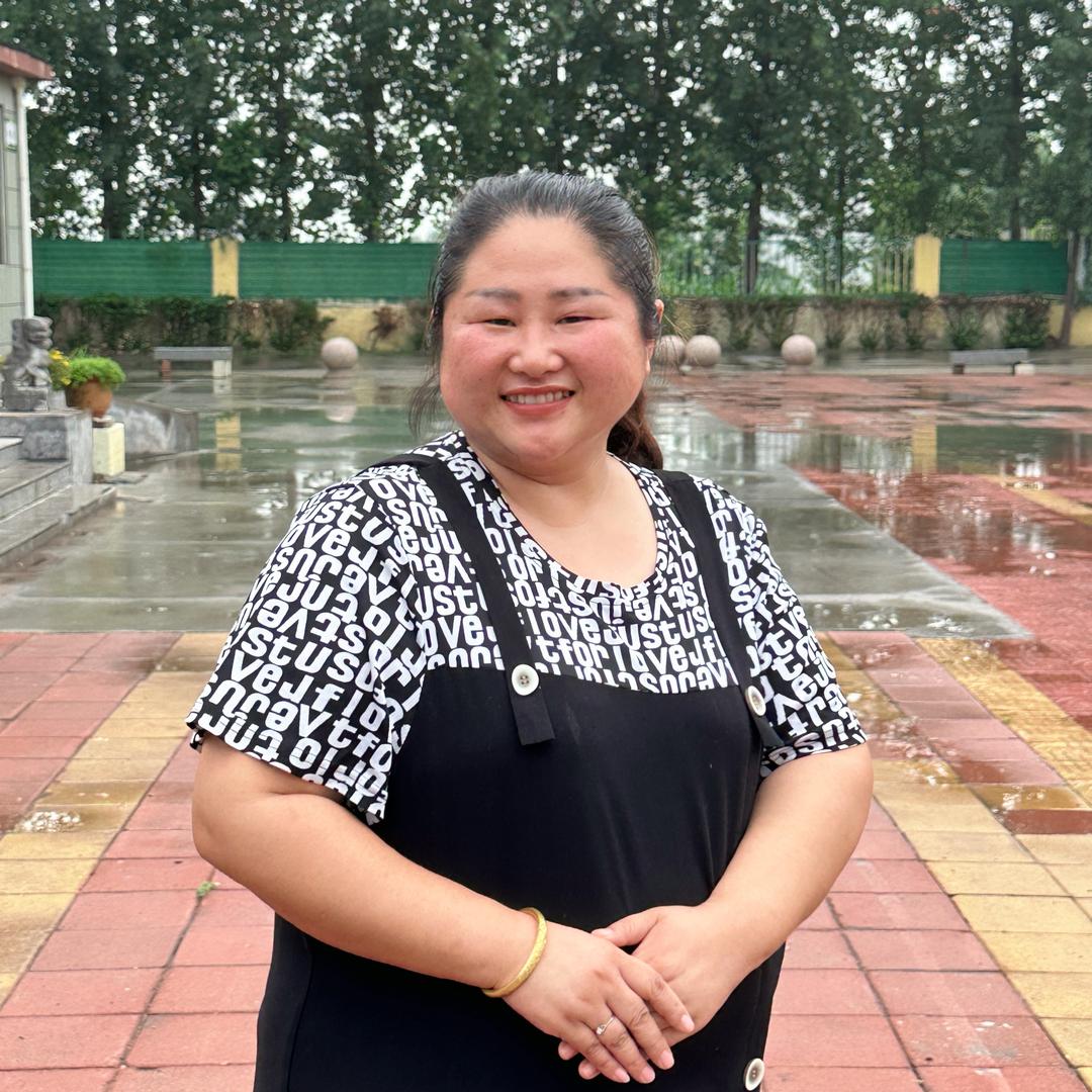 小俞和蛋鸡