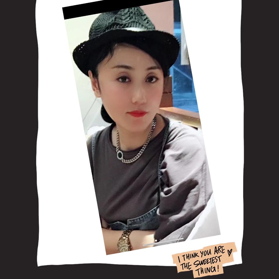 济宁潮鞋店莹姐