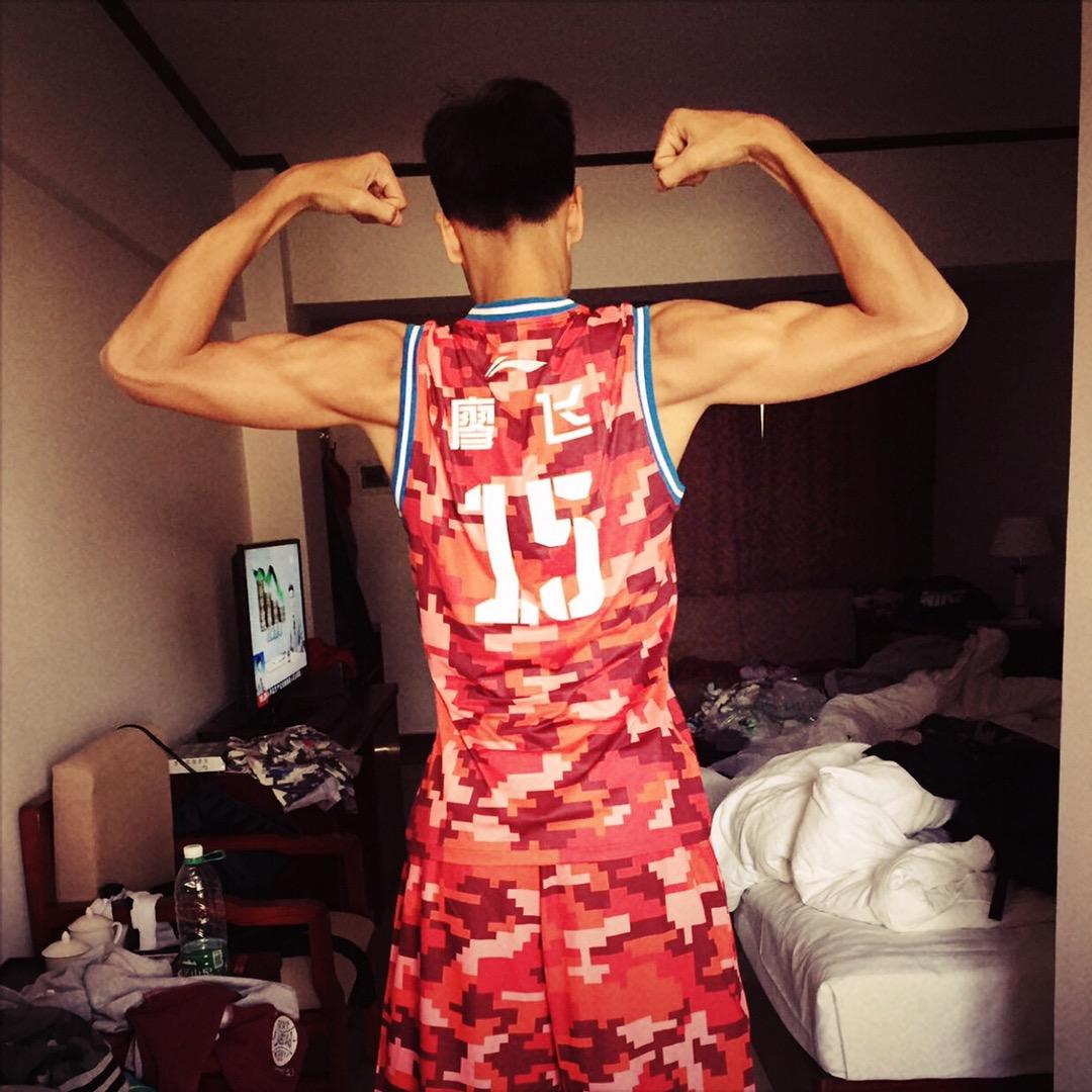 廖飞lf-15🏀