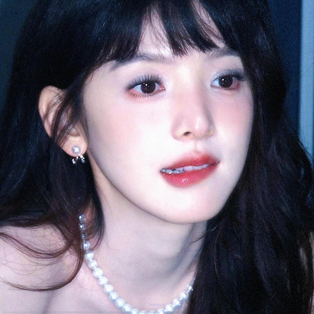 不吃饭☁️