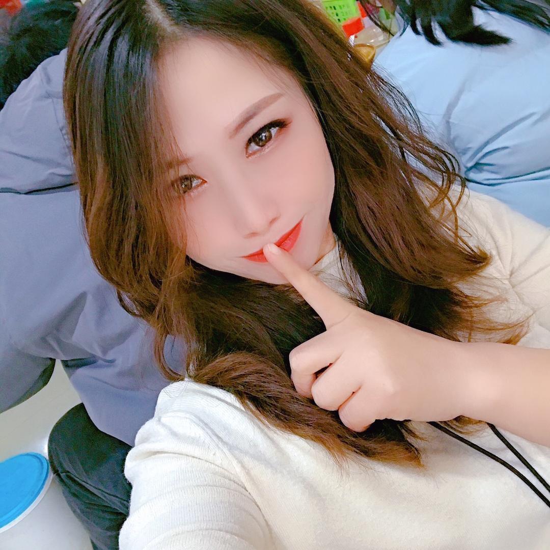 A～简简单单  💍