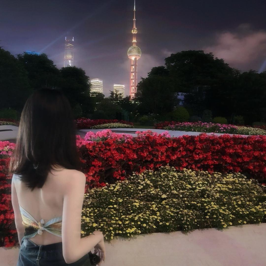 霉女与霉头脑