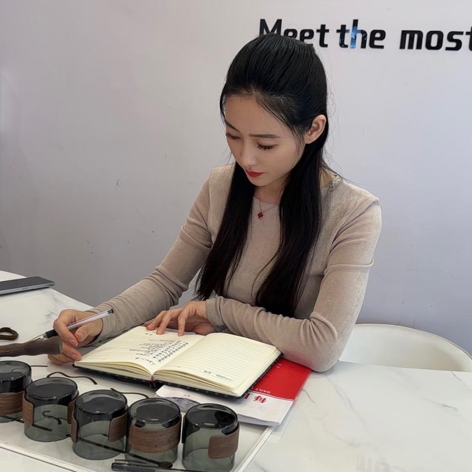 奈思美学（美洋洋）