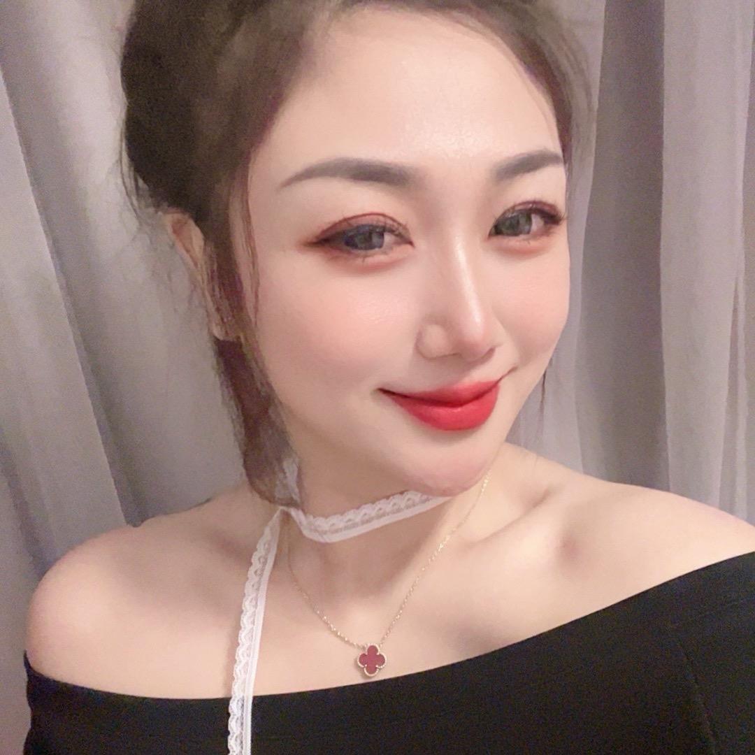 悦悦🦋