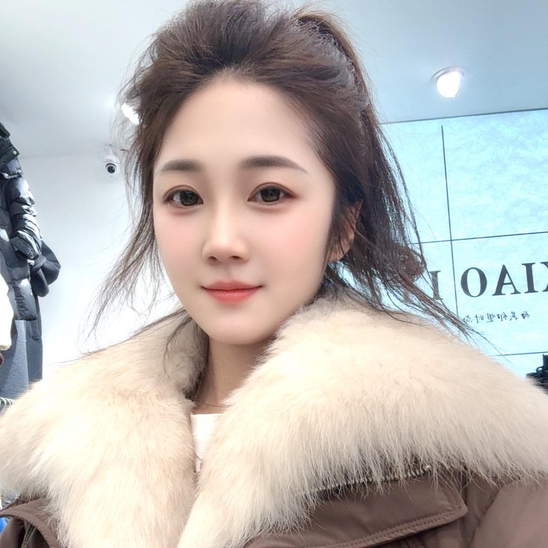小丽潮衣馆兴隆镇店