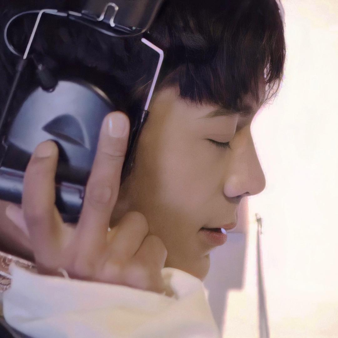 ζั͡ޓއއއ真真眼里有星辰✨