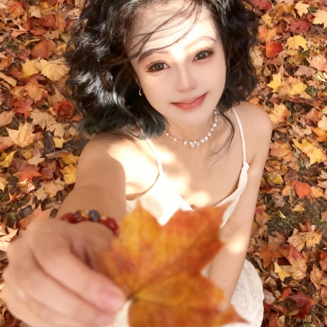 F羽彤