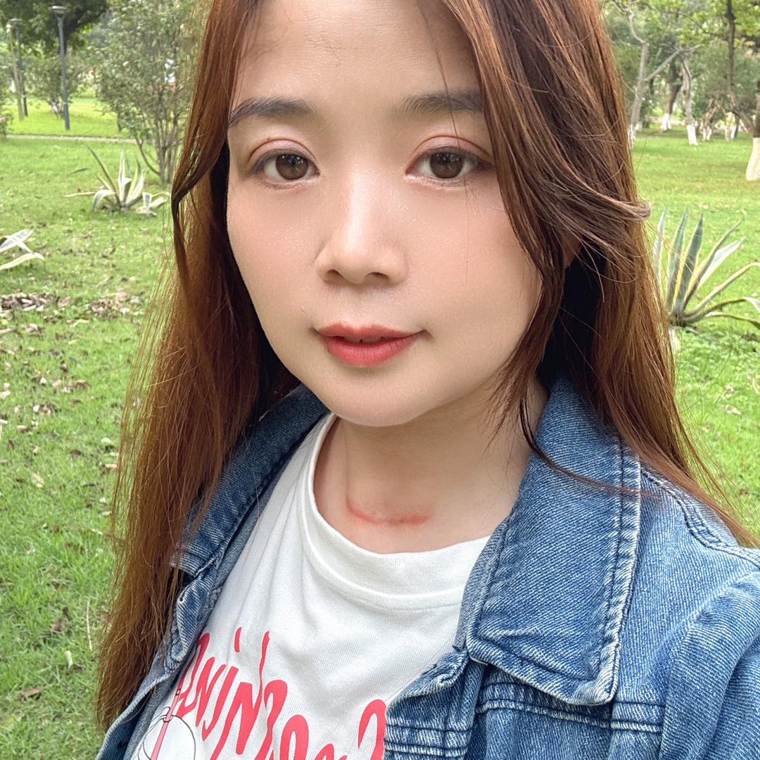 挨打姐头像