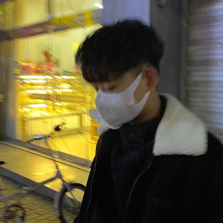 劉皓宇 （德州红旗婚车）