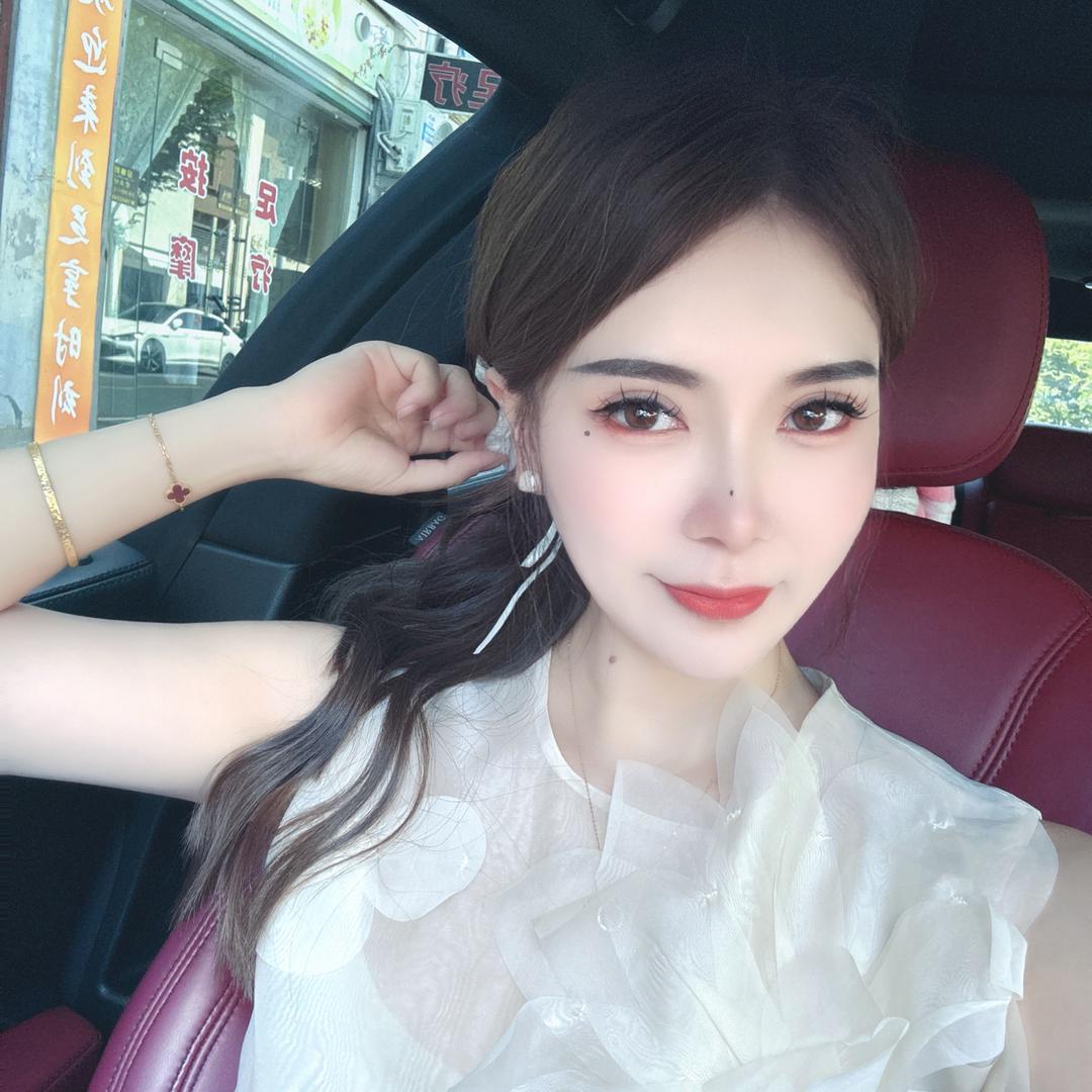 王璐瑶^_^