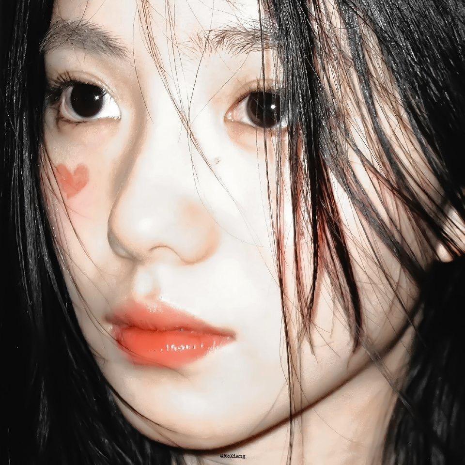 朱一龙吃火锅🌈