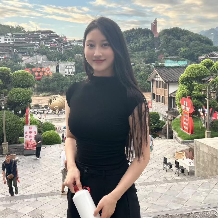 小张爱喝酒