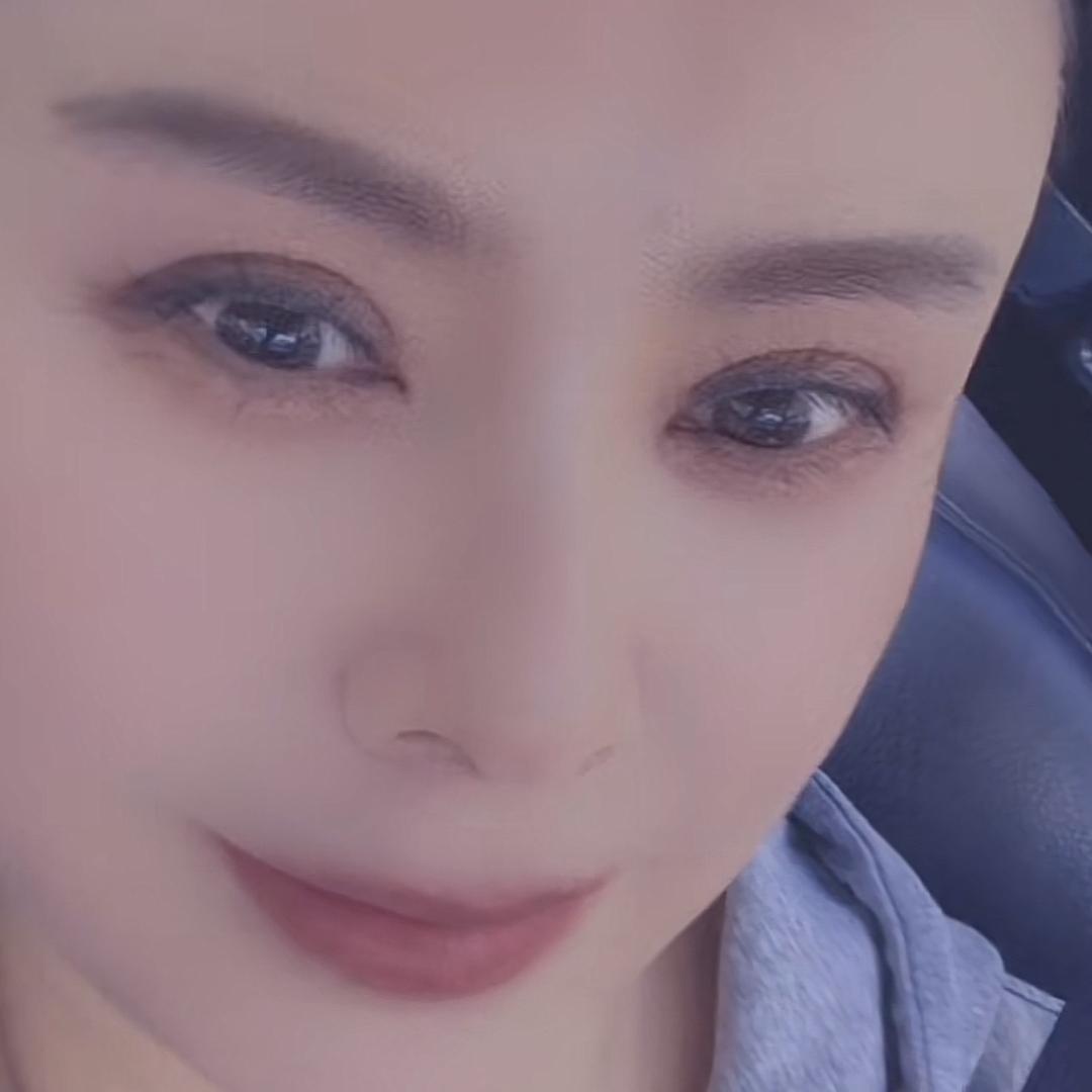 一鸣姐（（武大晴婆婆））