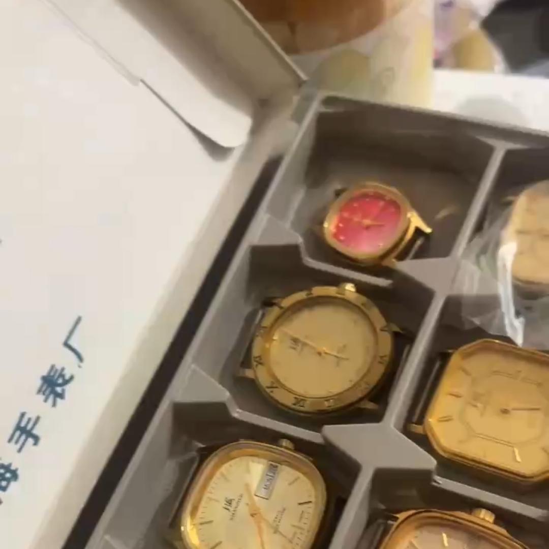 分秒钟表小铺