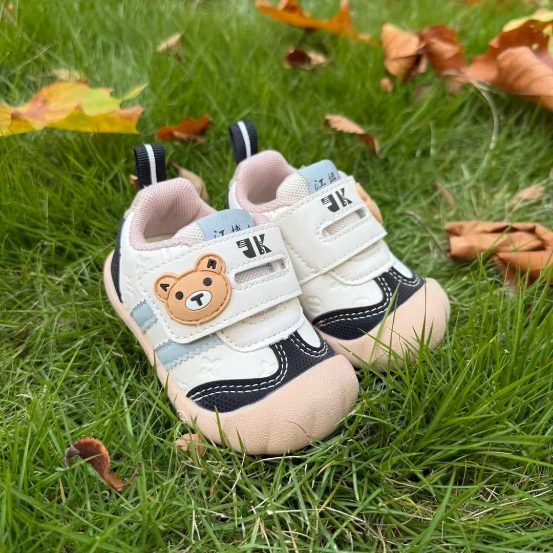 六六童鞋（江博士）