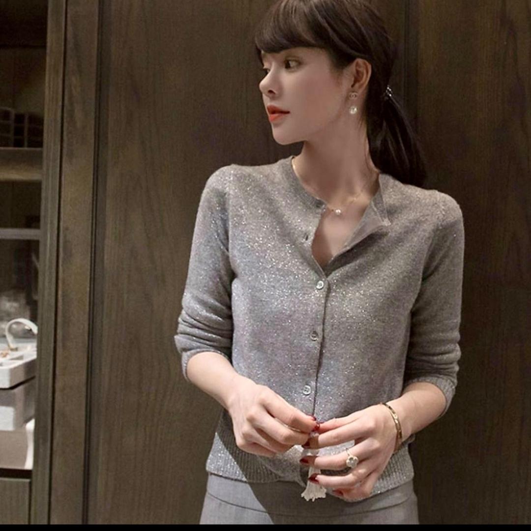 喜有衫轻奢女装