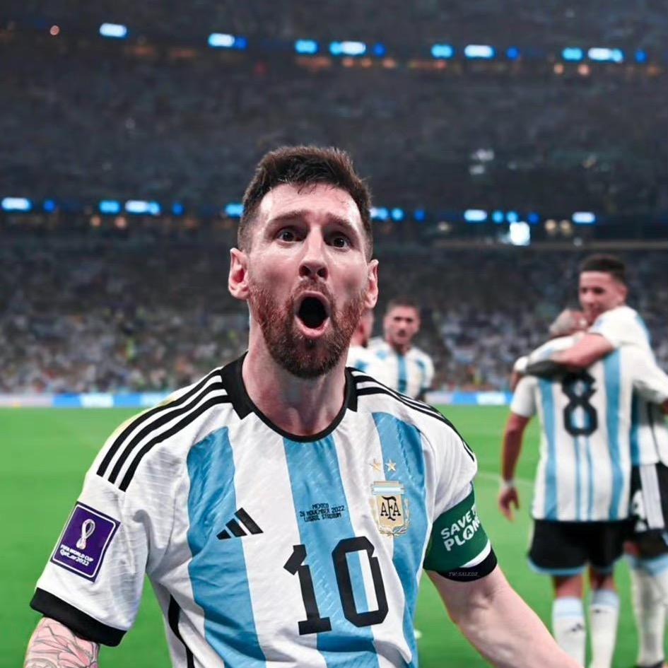 拔胡子的小胖子