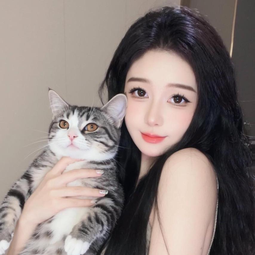 喵小九🍬