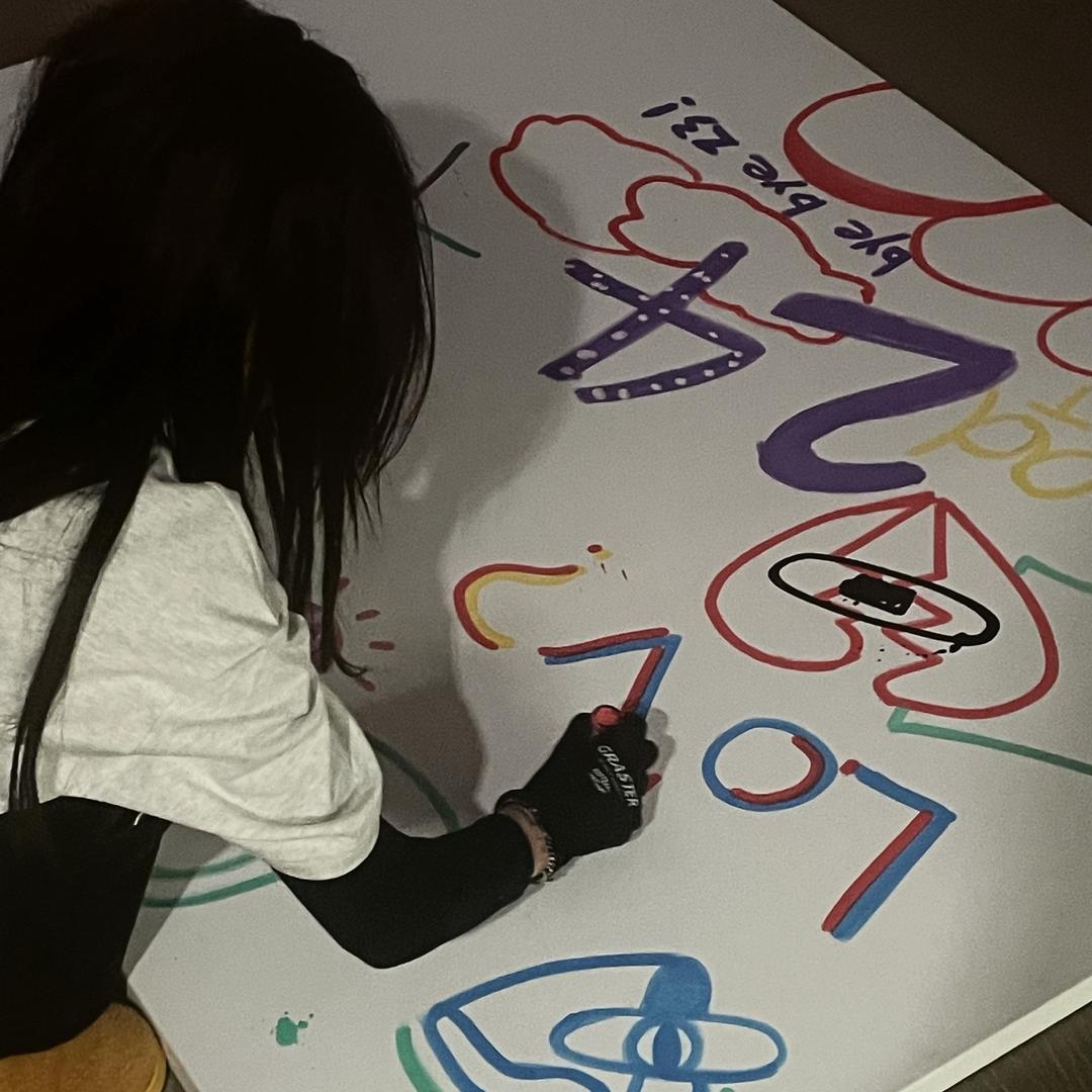 发呆的小地鼠（见过袁一琦 RED版本）