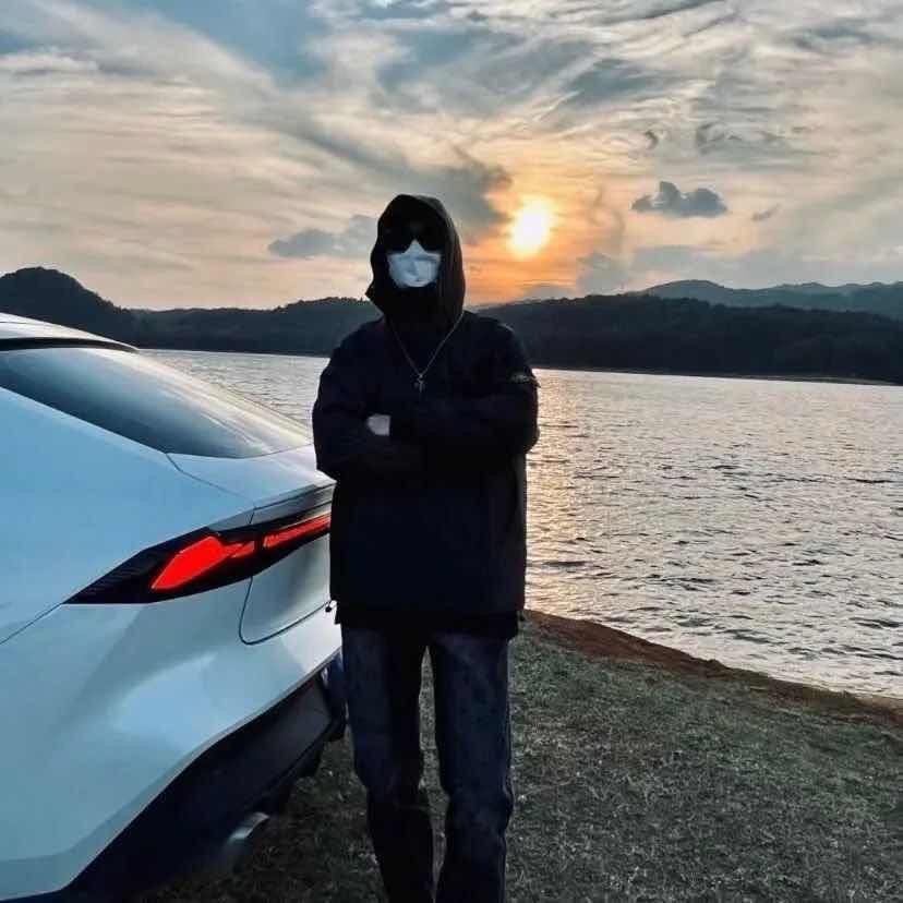 马文源.
