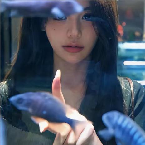 喽喽……
