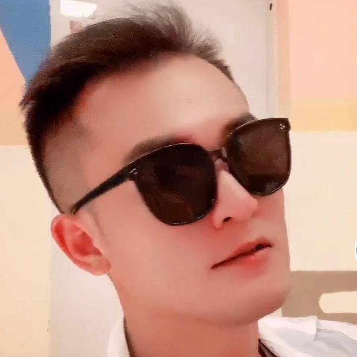 陶少
