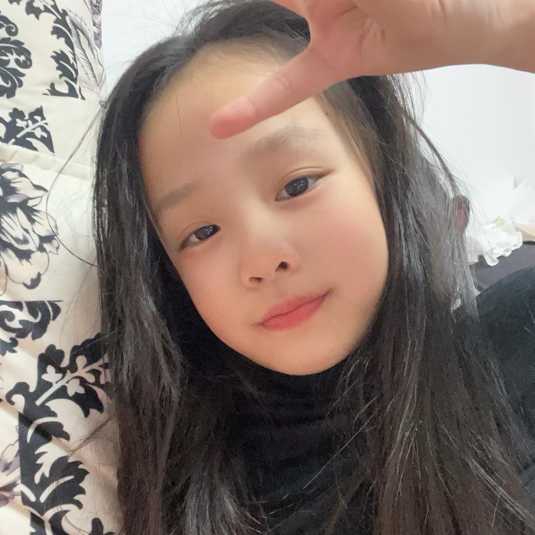 爱笑的小瑄宝