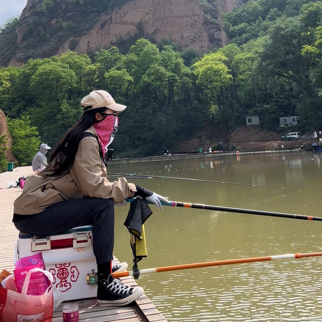 小七   钓鱼🎣 🇨🇳