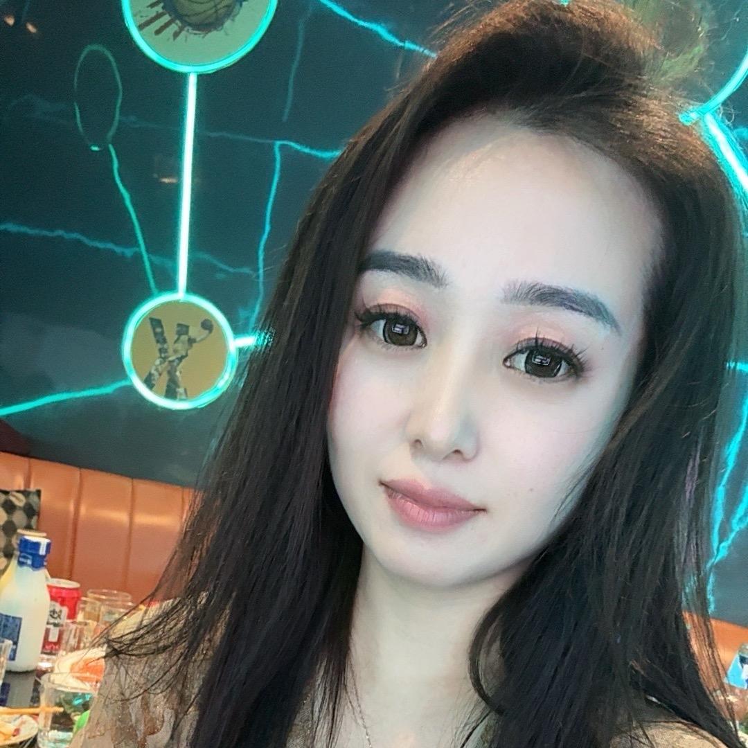 我是热爱珠宝的蓉儿