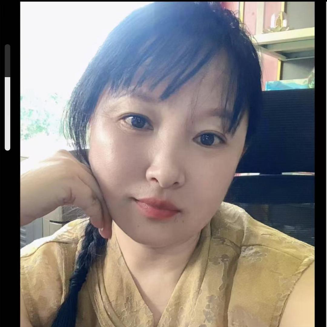 红姐吖吖便利店
