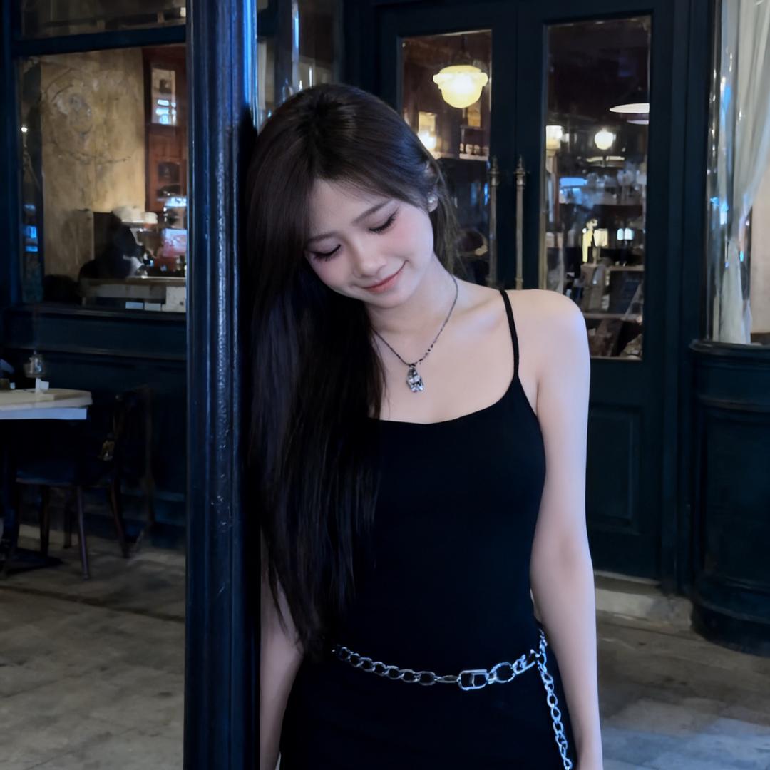 小月.