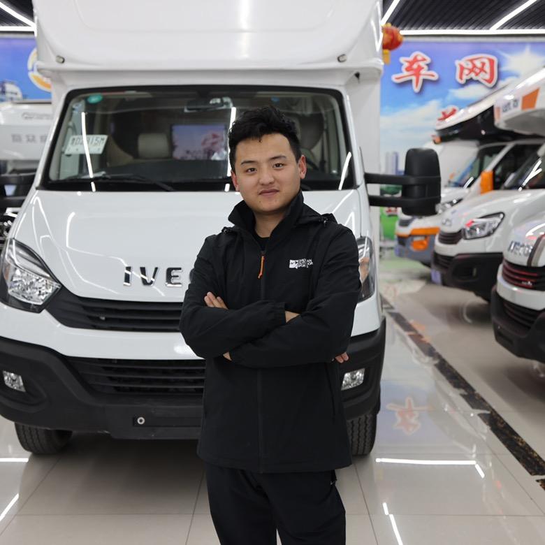 舒旅二手房车(高价收车）