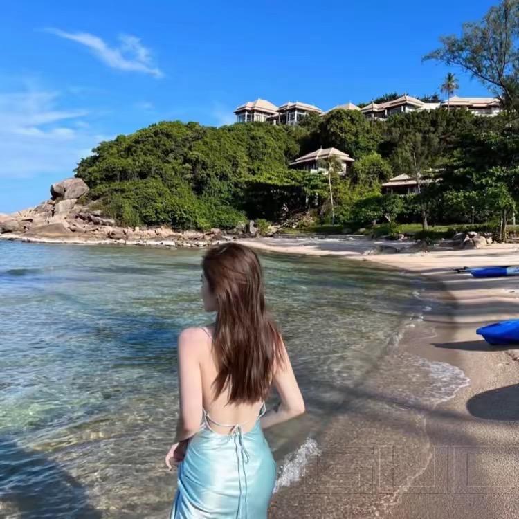 泡小张呢.