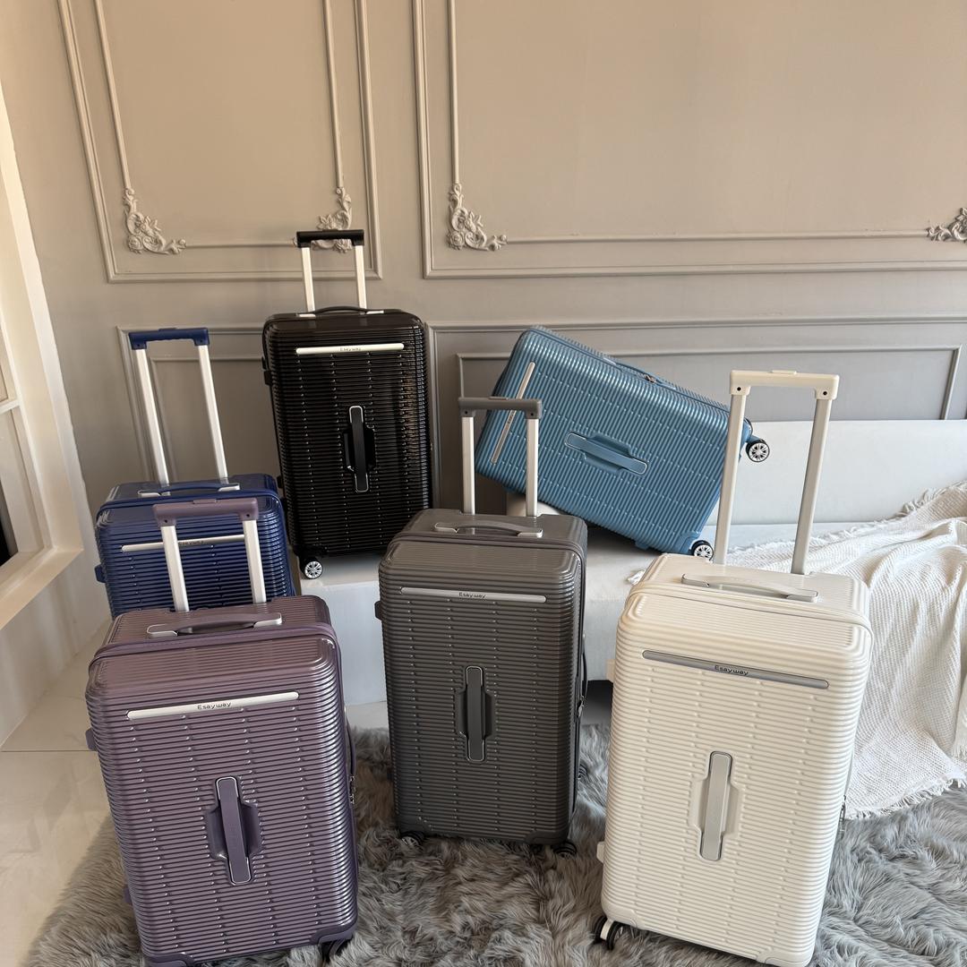 逸斯威行李箱