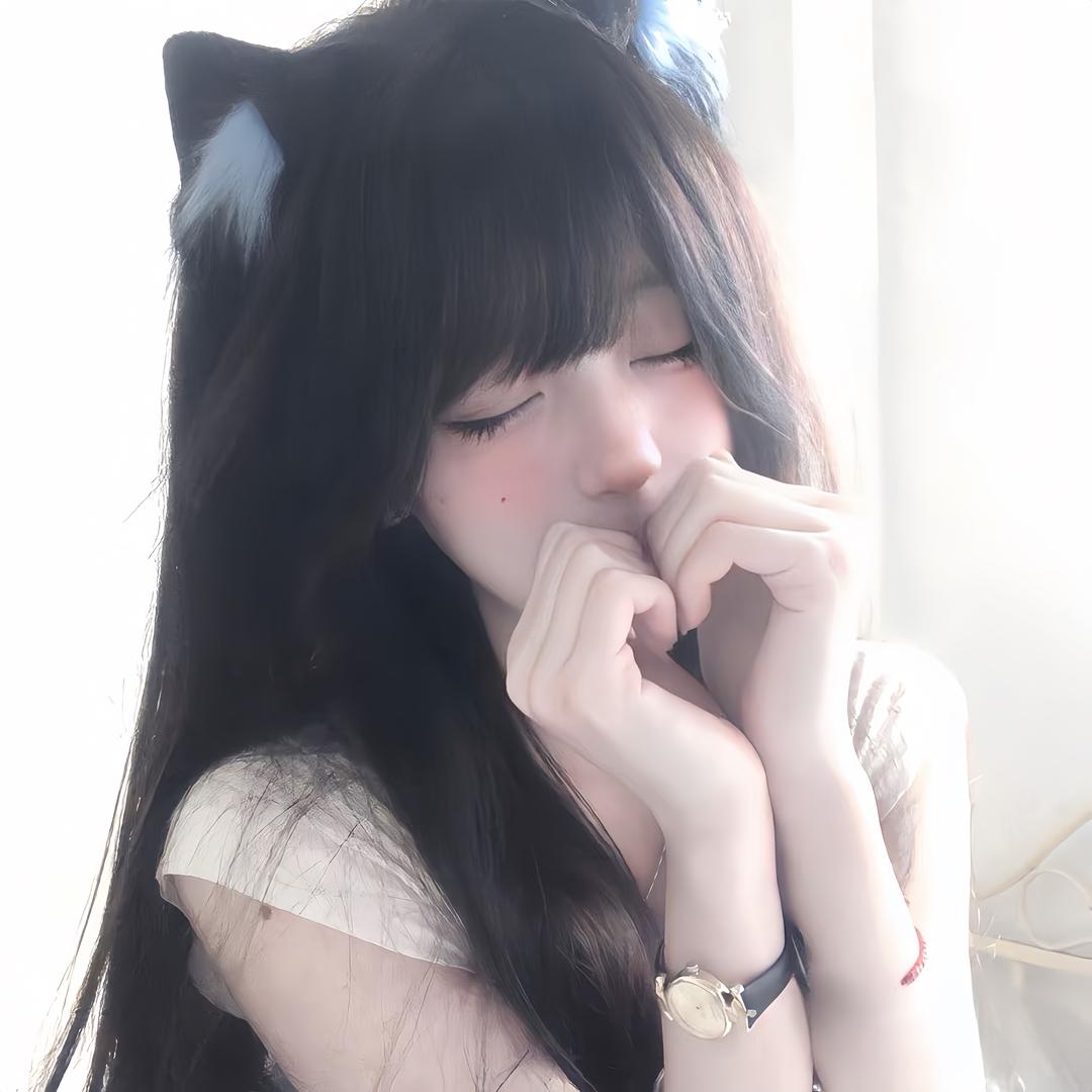 卑微小怪兽