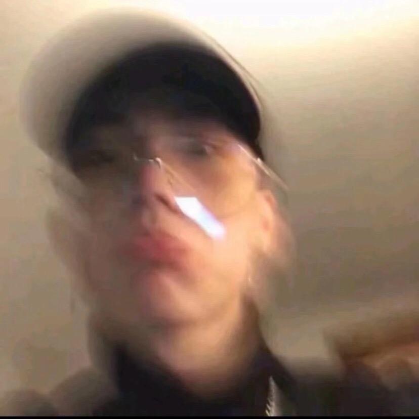 595