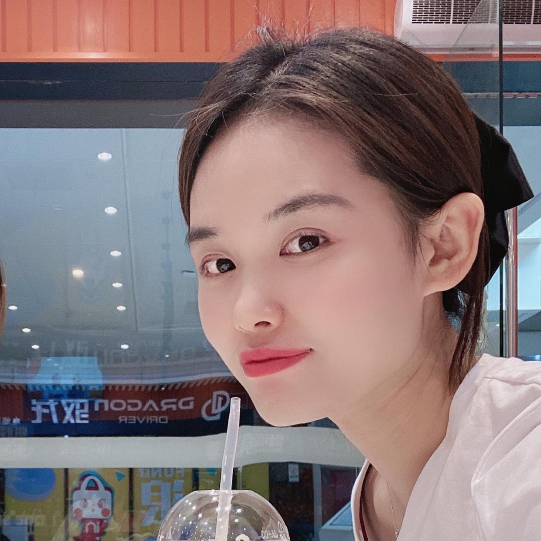 泗洪县小奶狗百货店